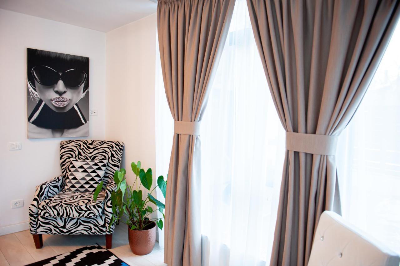 Kai Mountain Luxury Apartment Braşov Esterno foto